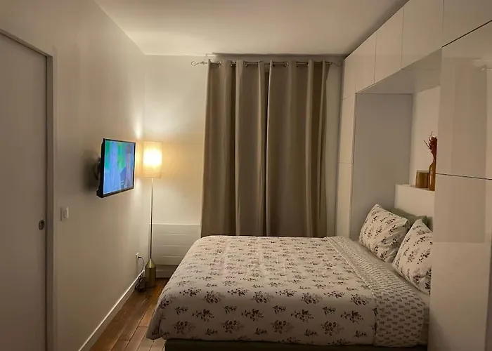 Apartamento : Charming 40m² In Nation Paris