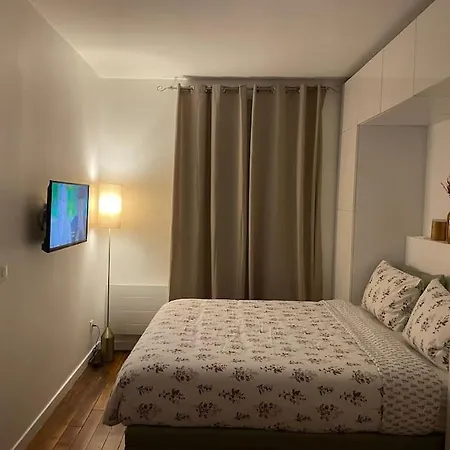 شقة : Charming 40m² In Nation باريس